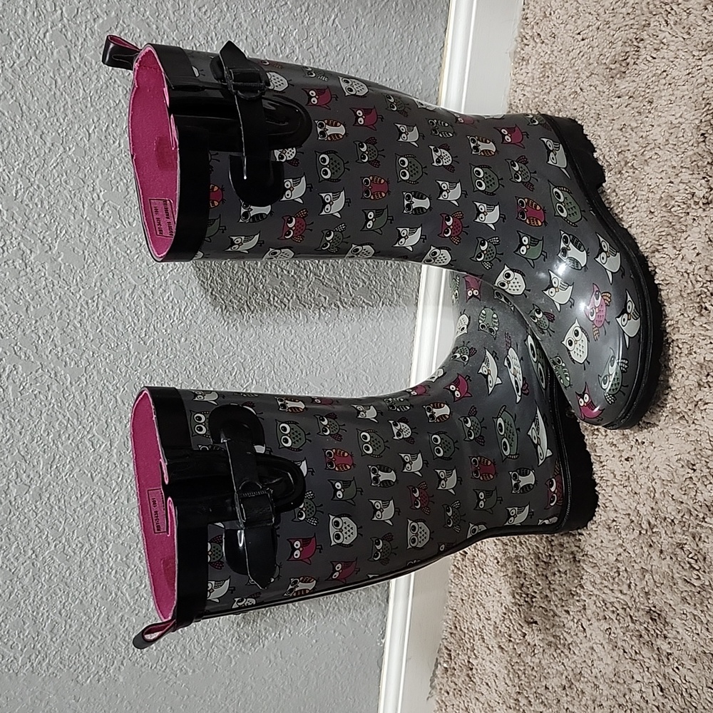 Rain boots